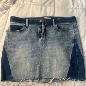 GUESS MINI SKIRT